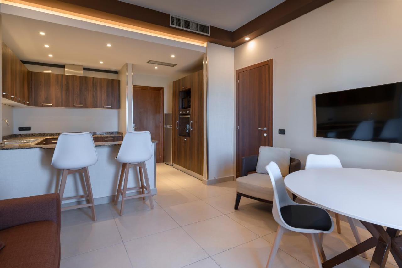 לאגו פטרייה Hotel Agora Sure Hotel Collection By Best Western מראה חיצוני תמונה