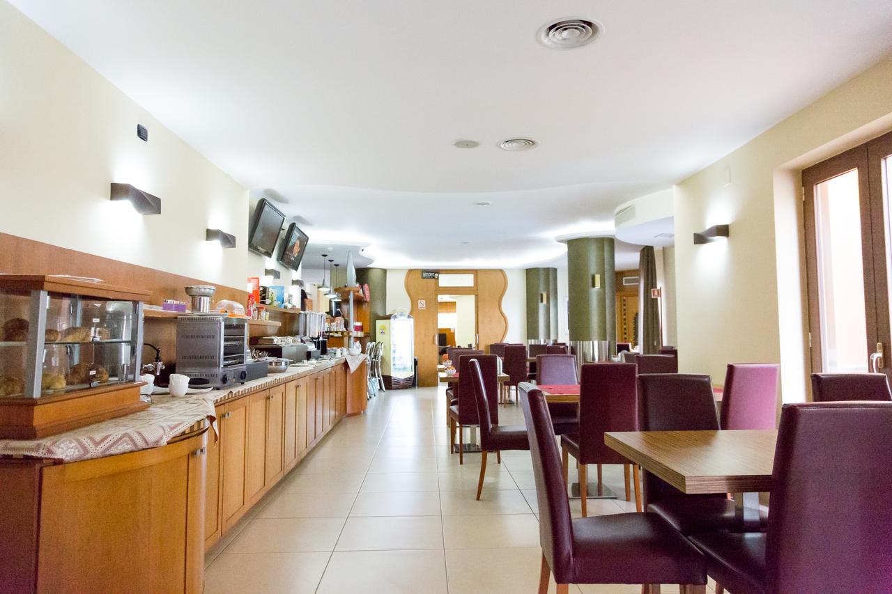 לאגו פטרייה Hotel Agora Sure Hotel Collection By Best Western מראה חיצוני תמונה